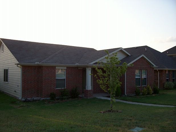 1st image of 1319 Coleman Ave