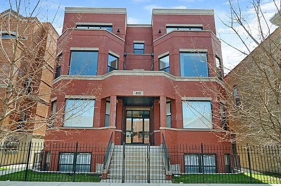 2151 W Evergreen Ave #302 — Photo 14