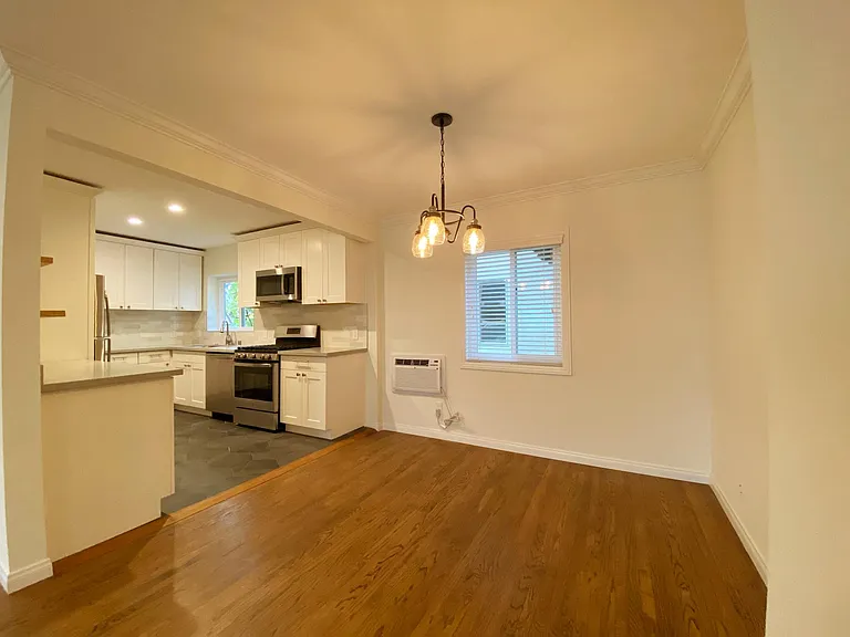 12048 Lamanda St #1 — Photo 3