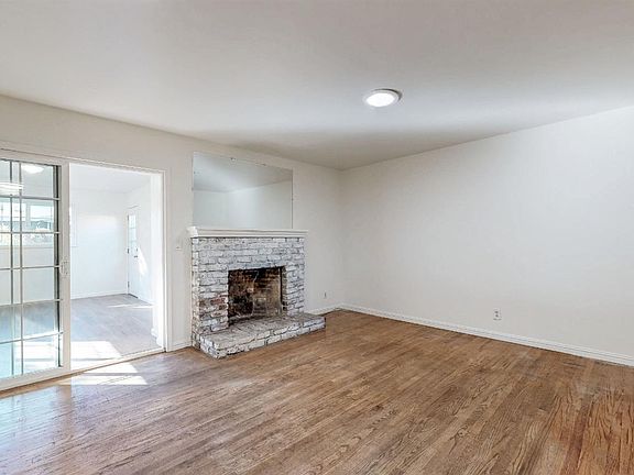 4th image of 4872 Canyon Drive