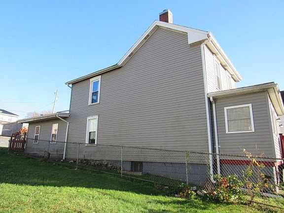 2nd image of 223 N Hamilton Ave