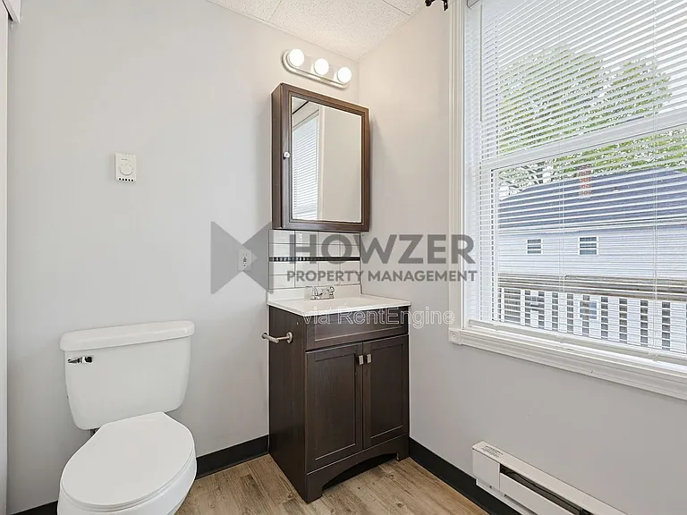 127 Park St #10 — Photo 19