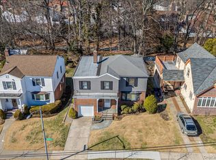 217-53 Kingsbury Avenue, Oakland Gardens, NY 11364