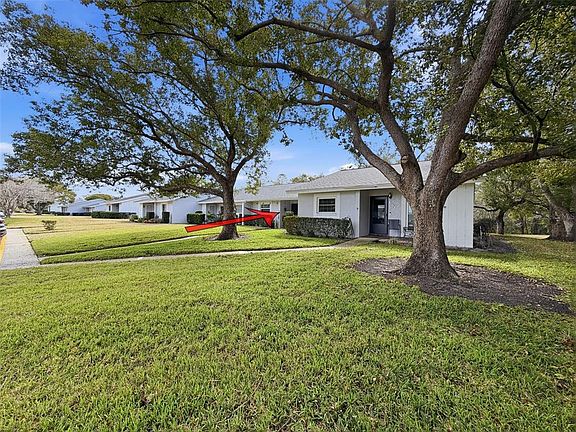 3rd image of 7630 Danube Dr