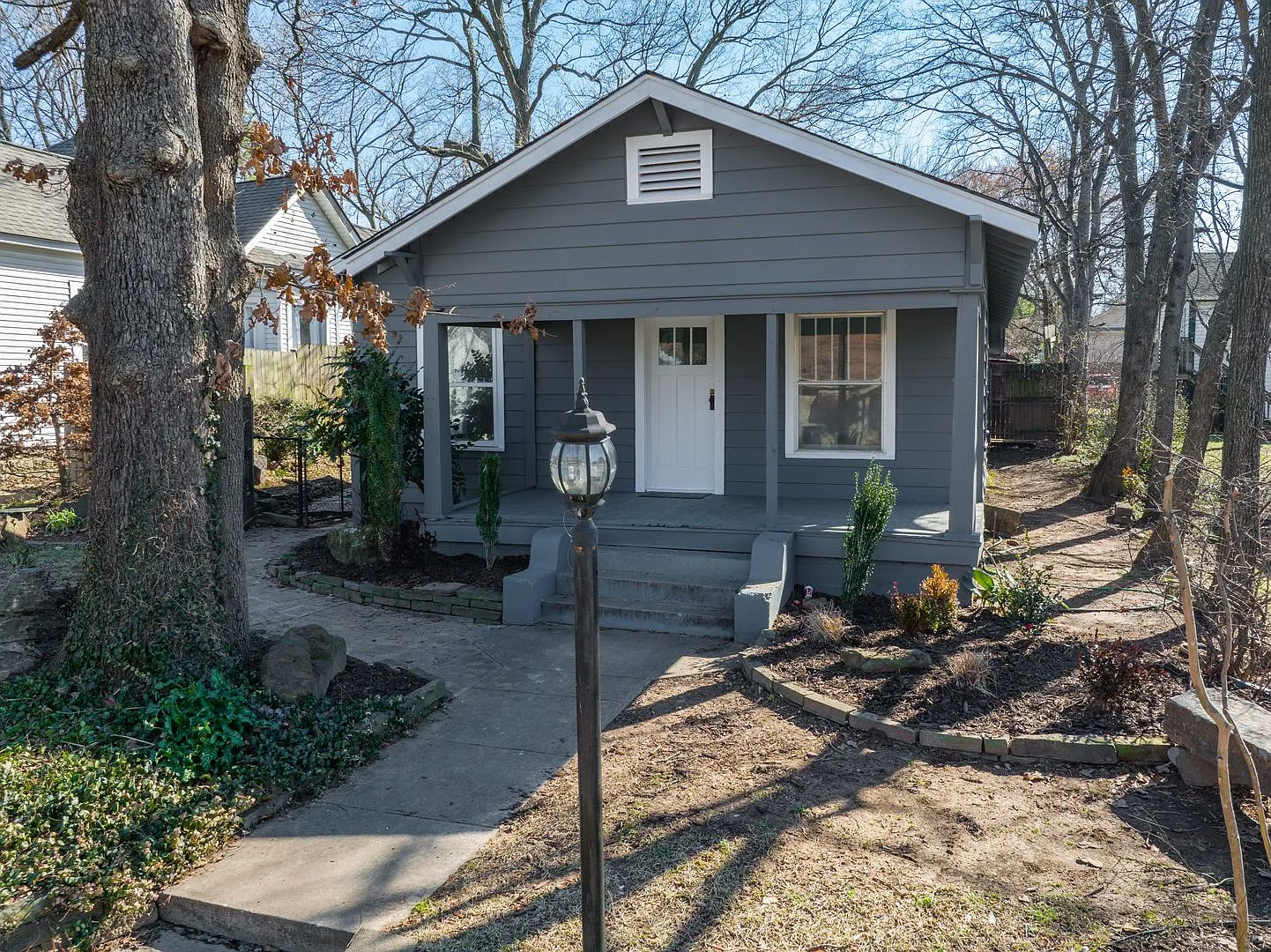 Freshly Updated 3 Bedroom Home — Photo 1