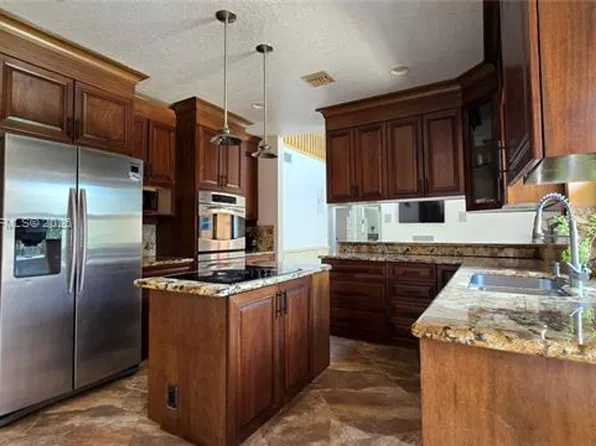 741 Tyler St #741, Hollywood, FL 33019