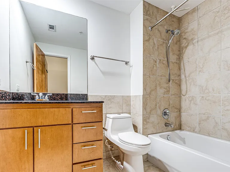1312 Live Oak St #223 — Photo 20