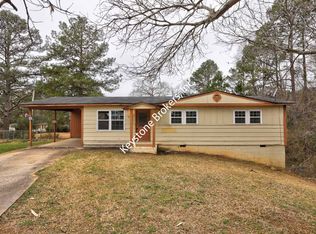7126 Green Acres Dr SW, Covington, GA 30014