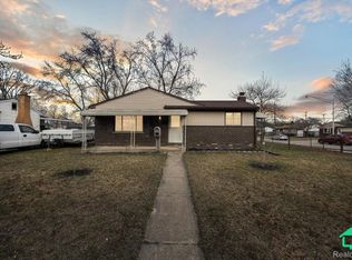 15817 Colbert St, Romulus, MI 48174