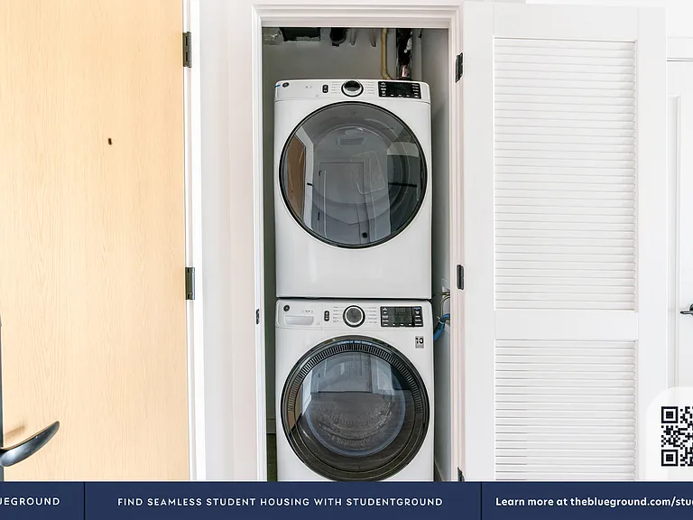 Washer/Dryer in Apartment