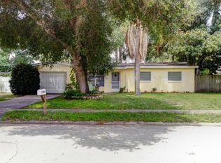 2748 Avocado Dr, Clearwater, FL 33759
