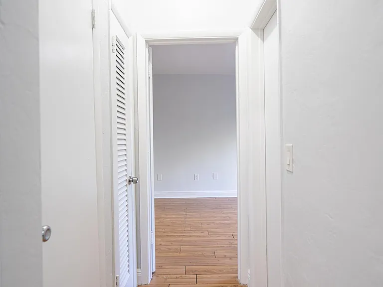 7927 East Dr #264 — Photo 19