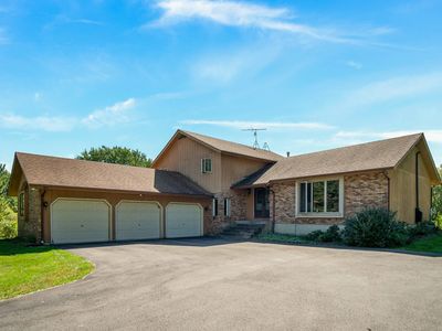 1210 Plainfield Rd, Oswego, IL, 60543