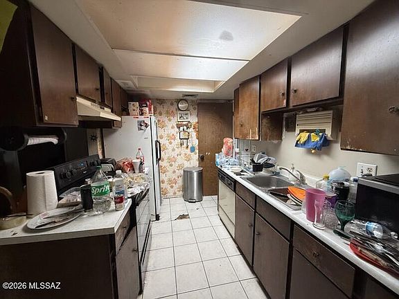 2nd image of 3502 S Chesin Dr