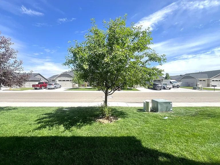 5631 E Bollo St — Photo 31