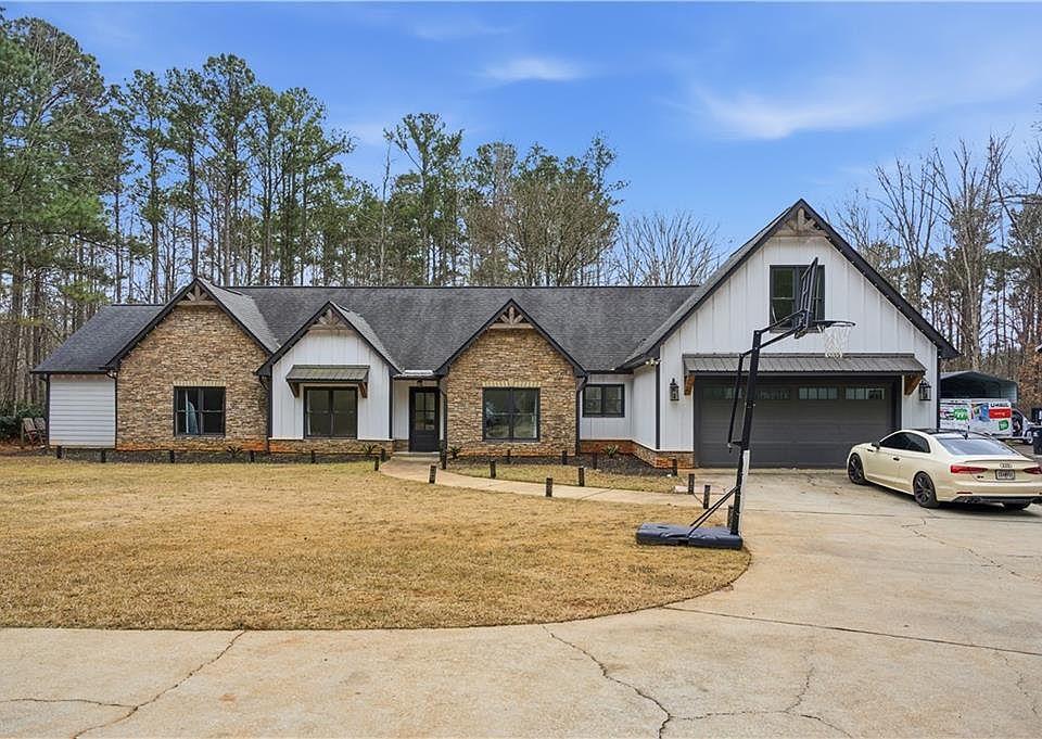 1st image of 635 Colbert Rd