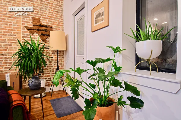 Rented by Voro NYC | media 27