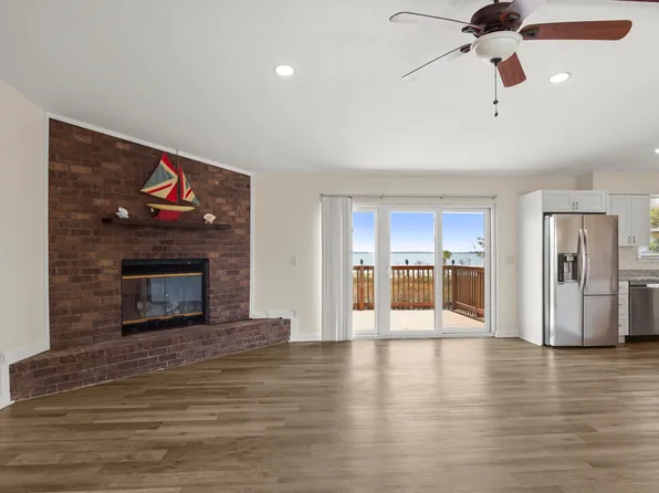 201 Forest Ct, Panama City, FL 32404