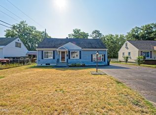 1821 Cassella Rd, Schenectady, NY 12303