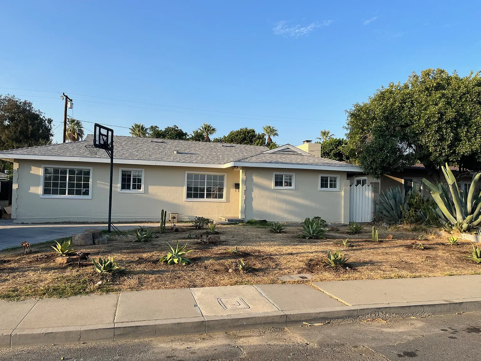 3 bed, 1213 sqft, $2,750 — Photo 1