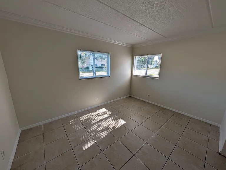 817 Lighthouse Dr #A — Photo 8