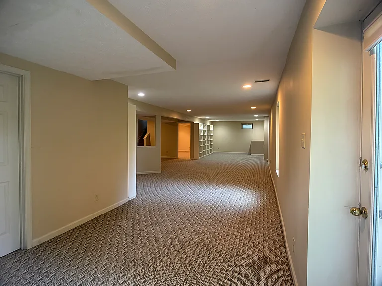 6400 Belmont Park Ct — Photo 40