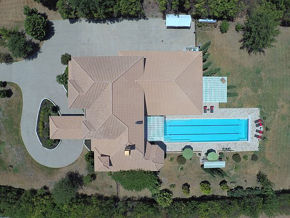 2nd image of 5007 Dublin Creek Ln