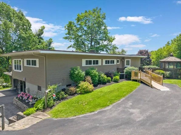 28 Lakeview Ave, Richfield Springs, NY 13439