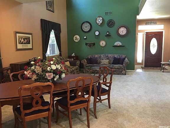 3rd image of 7444 Thalia Ct