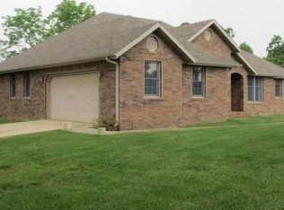 2802 Robertson Rd, Grovespring, MO 65662
