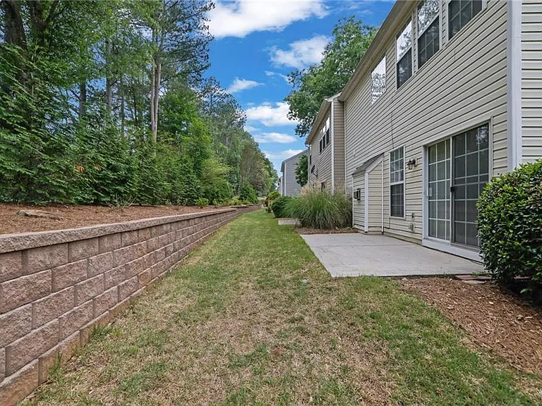 7204 Richland Ct — Photo 14