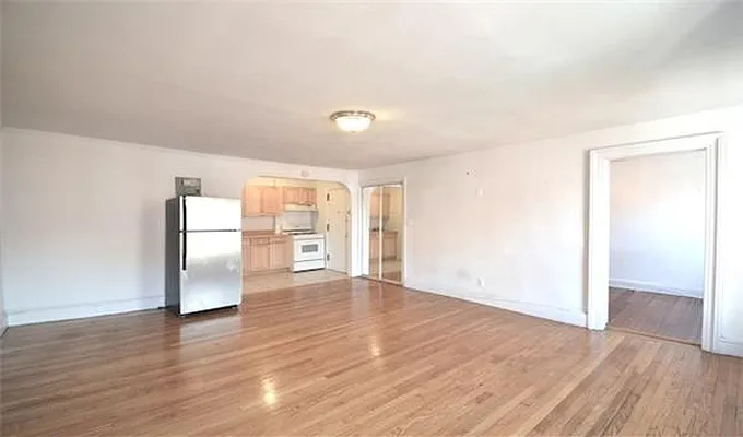 Rented by Maz Group NY | media 18