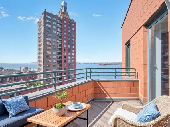 333 Rector Place image 8 of 25