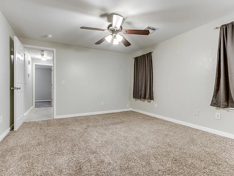 8413 Bigwood Dr — Photo 21