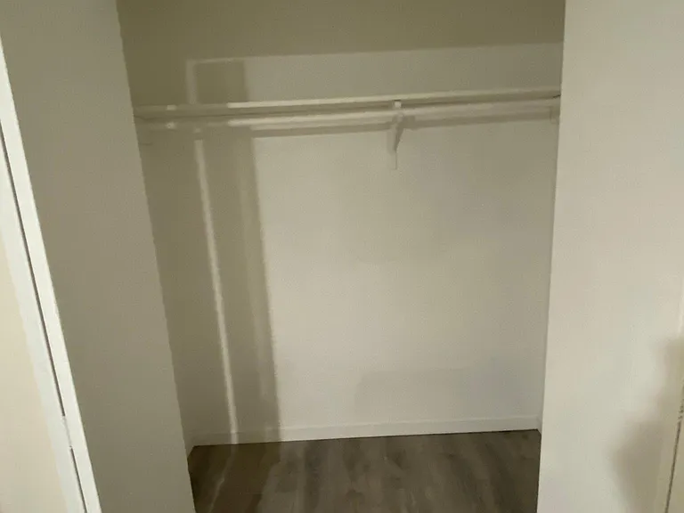 20 Warner Ave #2C — Photo 4