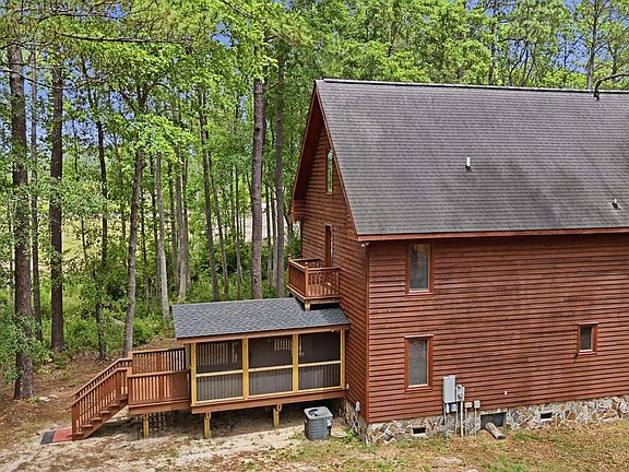 2nd image of 7930 South Island Rd.