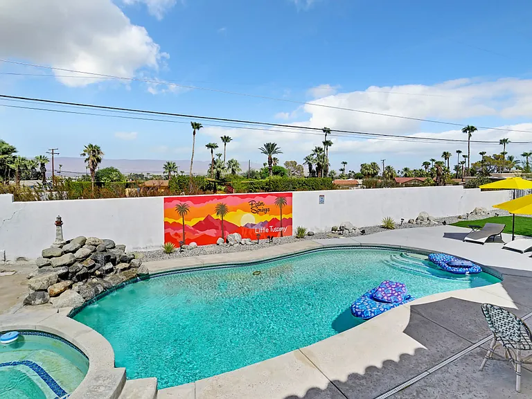 2666 N Girasol Ave — Photo 14