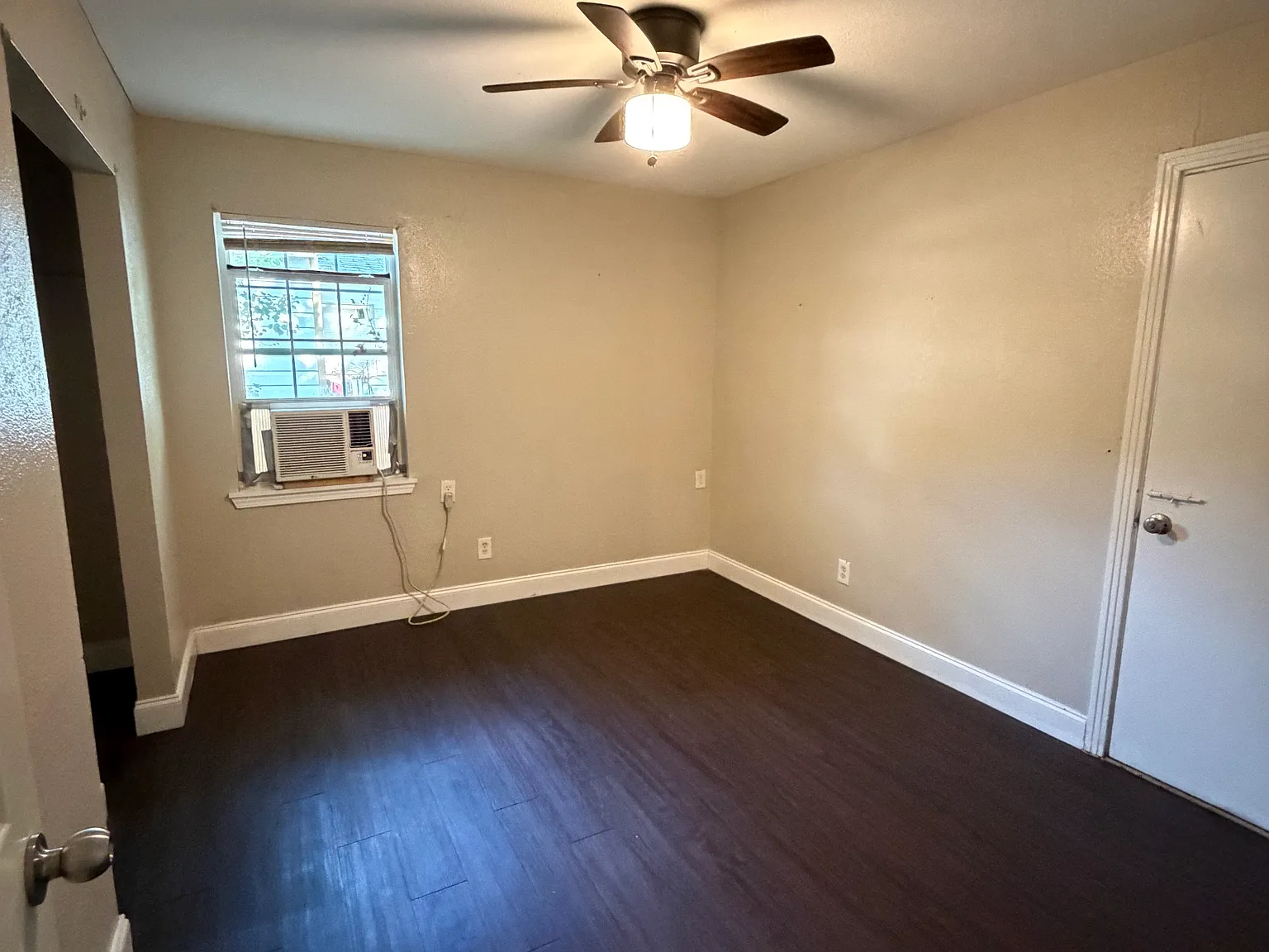 2 bed, 741 sqft, $950 — Photo 3