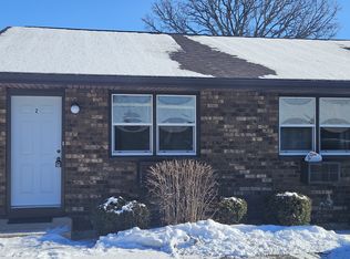 1002 Quail Dr APT 2, Morris, IL
