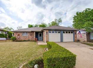 6625 Hughes Dr, Watauga, TX 76148