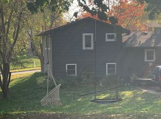 5000 Ash Dr, Pleasant Hill, IA 50327