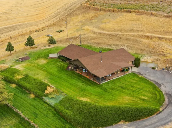 338 E Bramhall Road, Dayton, WA 99328