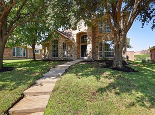 5920 Sandhill Cir, The Colony, TX 75056