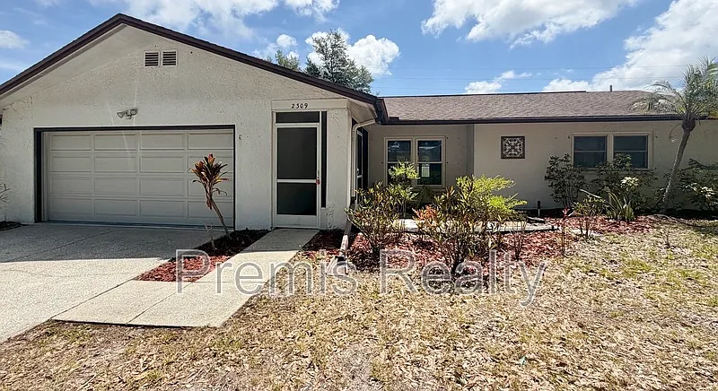 2309 Malcolm Dr