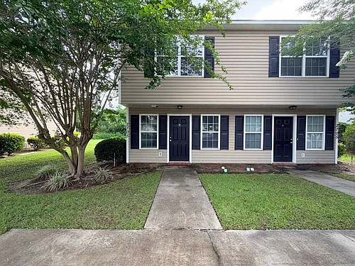 2705 Pineview Dr #A Photo 1