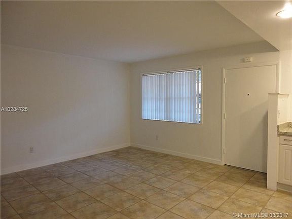 5th image of 2930 Day Ave Ph 2N