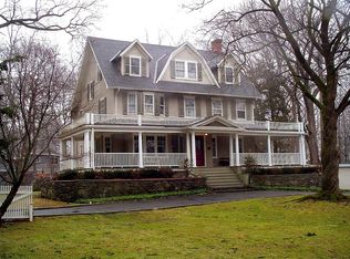 3 Hillside Rd, Greenwich, CT 06830