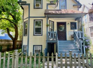 4014 N Sacramento Ave APT 1, Chicago, IL 60618