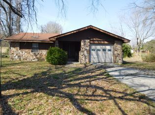 512 E Donaldson St, Rector, AR 72461