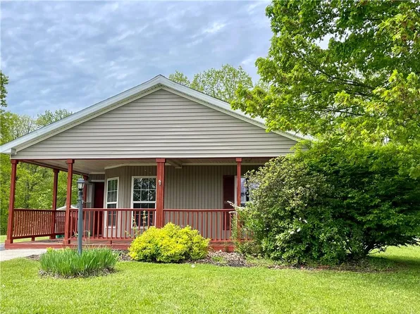 65 Vero Drive, Poughkeepsie, NY 12603